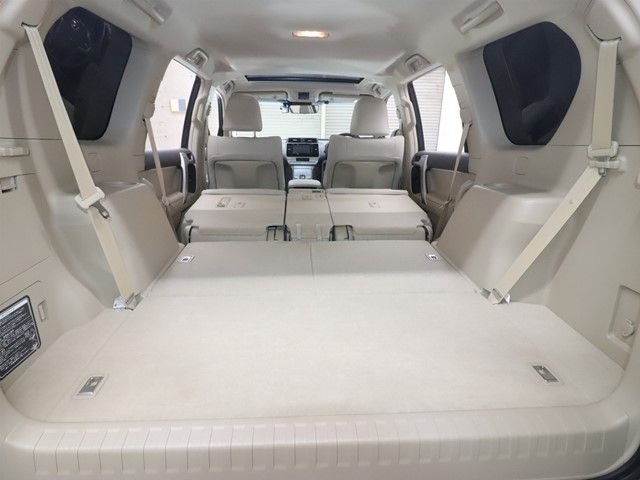 TOYOTA LANDCRUISER PRADO 2022