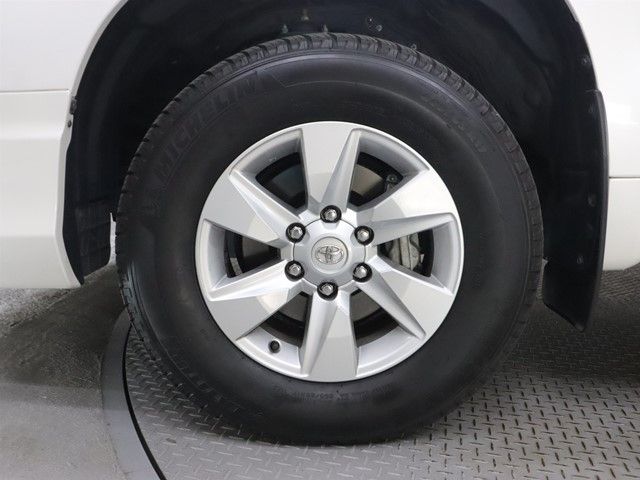 TOYOTA LANDCRUISER PRADO 2022