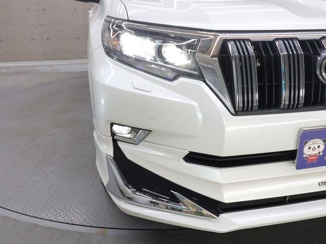 TOYOTA LANDCRUISER PRADO 2022