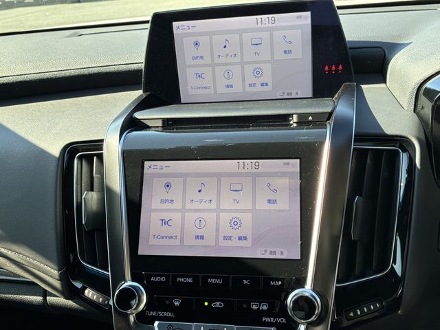 TOYOTA CROWN sedan hybrid 4WD 2018