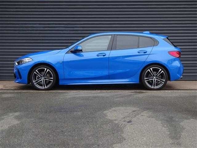 BMW BMW 1series 2021