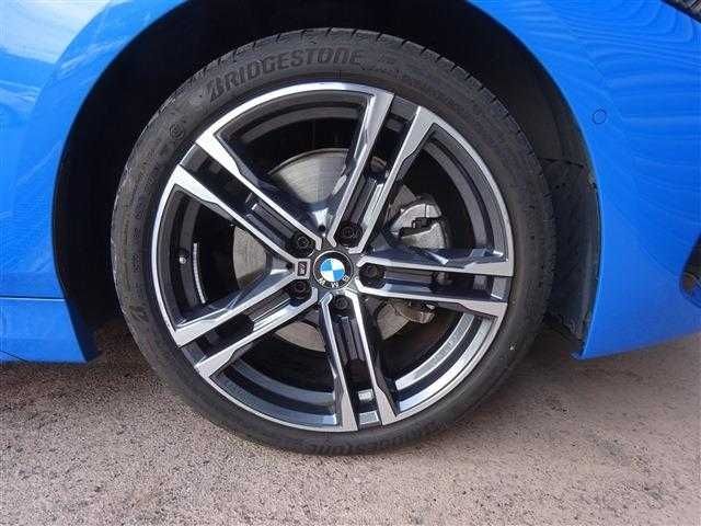 BMW BMW 1series 2021