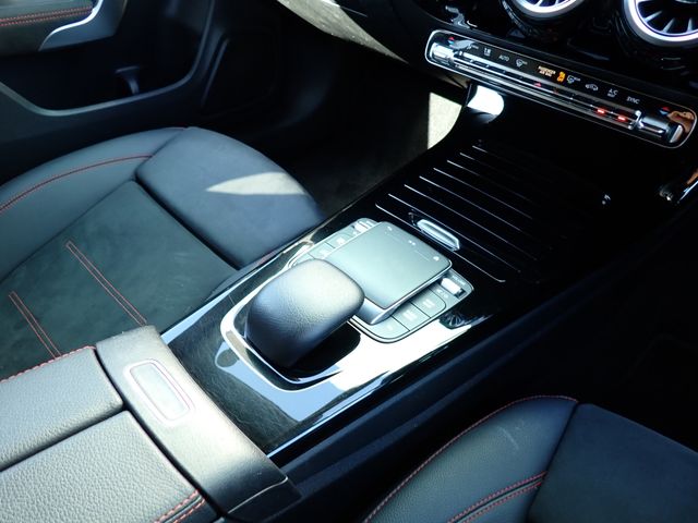 MERCEDES BENZ MERCEDES BENZ CLA Shooting Brake 2020