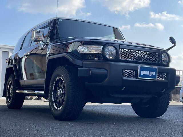 TOYOTA FJ CRUISER 4WD 2013