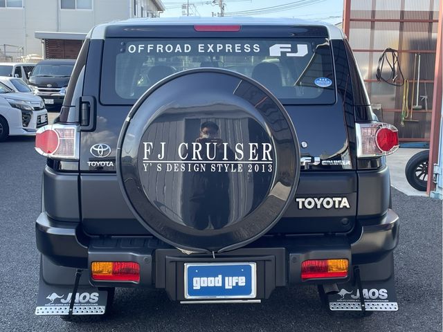TOYOTA FJ CRUISER 4WD 2013