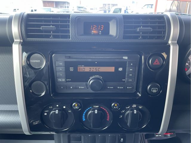 TOYOTA FJ CRUISER 4WD 2013