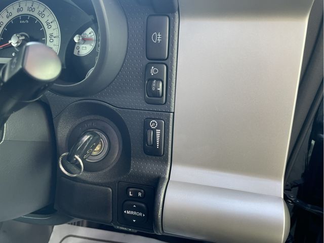 TOYOTA FJ CRUISER 4WD 2013