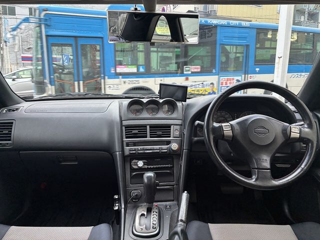 NISSAN SKYLINE coupe 1998