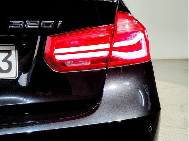 BMW BMW 3series sedan 2018