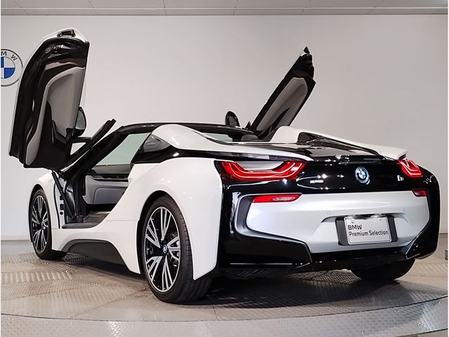 BMW BMW i8 ROADSTAR 2018