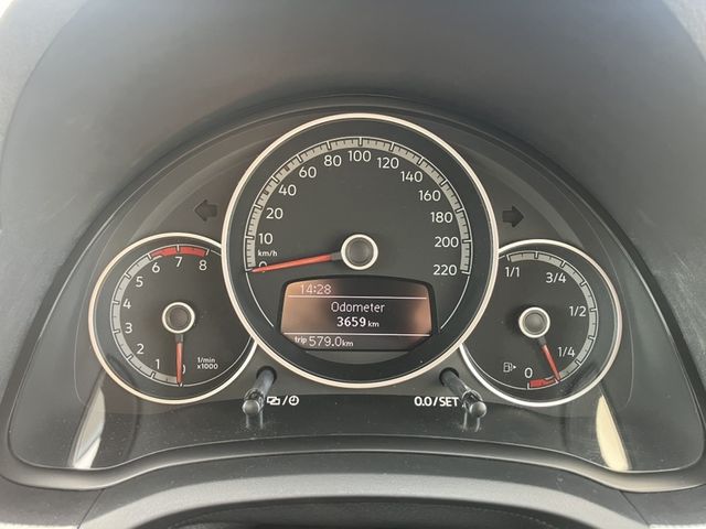 VOLKSWAGEN VOLKSWAGEN up! 2018