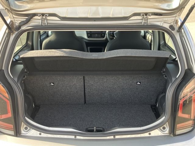 VOLKSWAGEN VOLKSWAGEN up! 2018