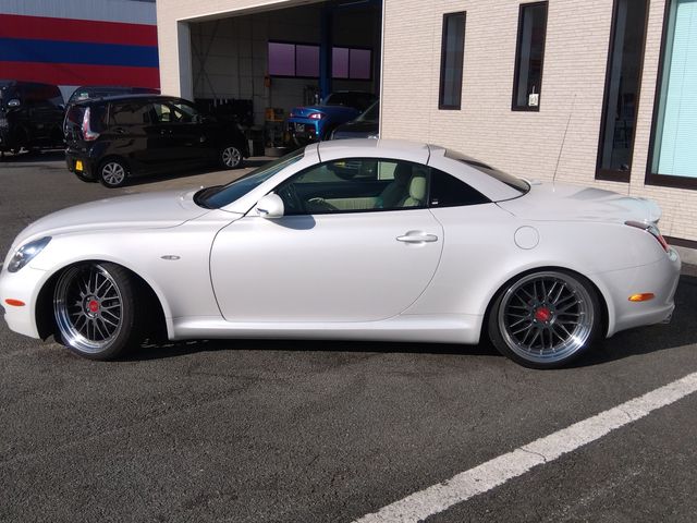 TOYOTA LEXUS SC430 2006