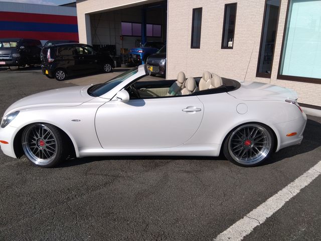 TOYOTA LEXUS SC430 2006