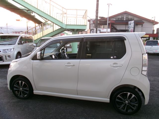SUZUKI WAGON R STINGRAY 2013