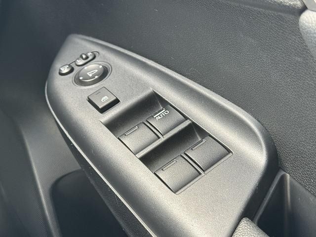 HONDA FIT HYBRID 2015