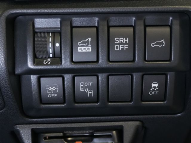 SUBARU FORESTER 2018