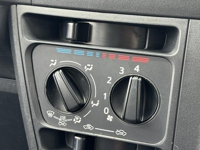 DAIHATSU HIJET CARGO 2019