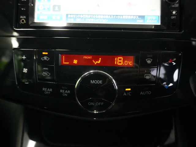 NISSAN SERENA  S-HYBRID 2012