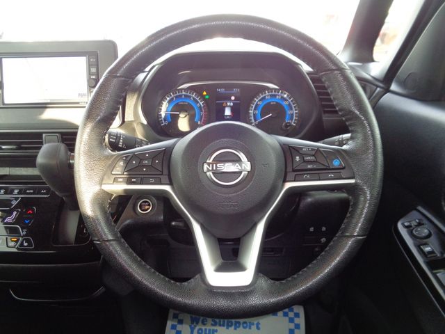 NISSAN ROOX 4WD 2023