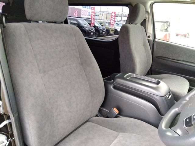 TOYOTA HIACE wagon 4WD 2024