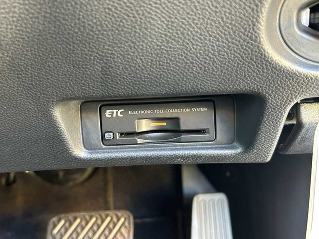 NISSAN SKYLINE CROSSOVER 2015