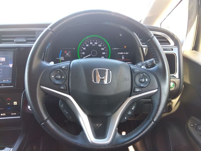 HONDA SHUTTLE HYBRID 4WD 2017