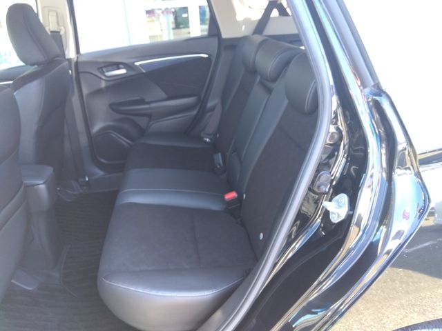 HONDA SHUTTLE HYBRID 4WD 2017