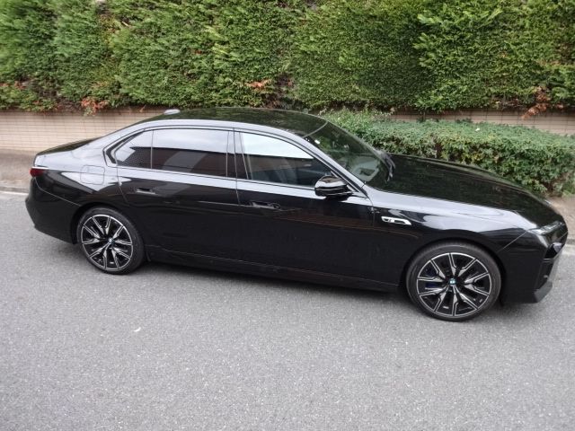 BMW BMW i7 2024