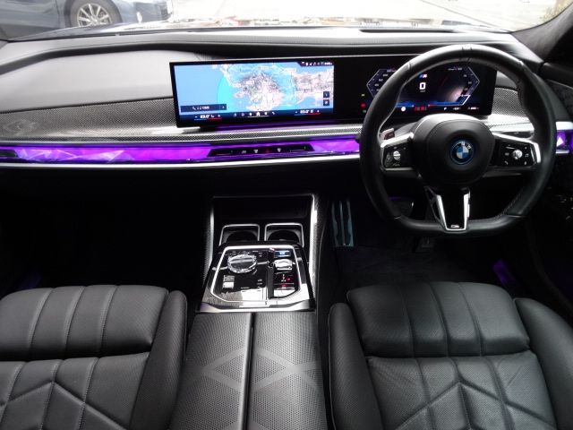 BMW BMW i7 2024