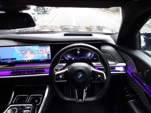 BMW BMW i7 2024