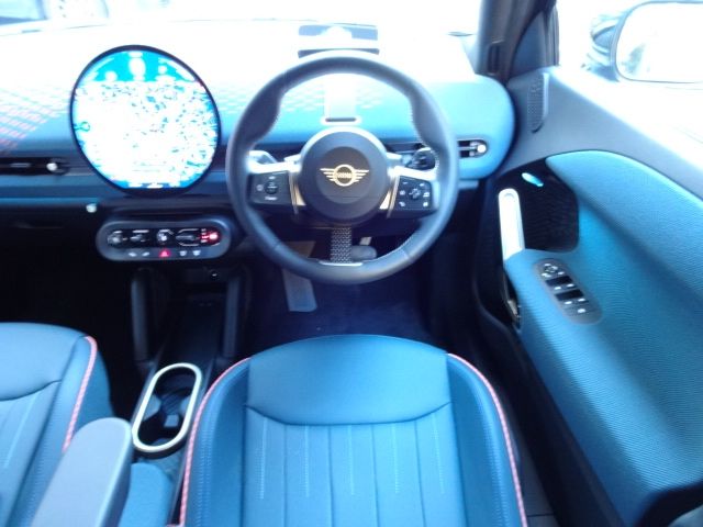 BMW MINI ACEMAN 2025