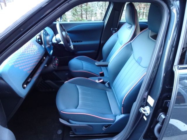 BMW MINI ACEMAN 2025