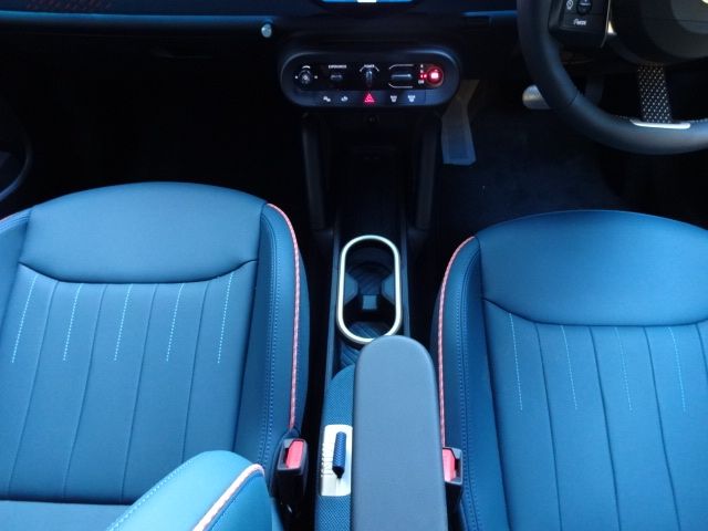 BMW MINI ACEMAN 2025