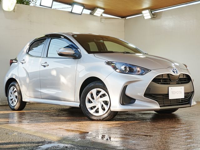 TOYOTA YARIS HYBRID 2023