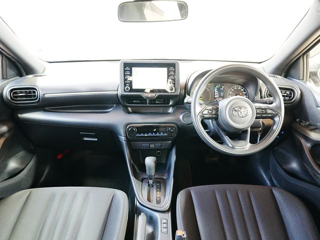 TOYOTA YARIS HYBRID 2023