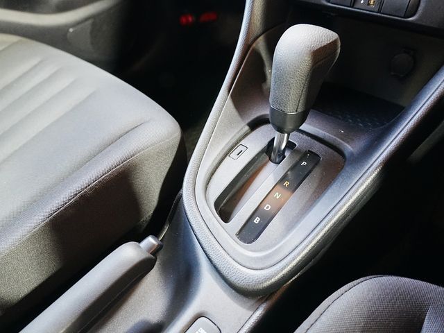 TOYOTA YARIS HYBRID 2023