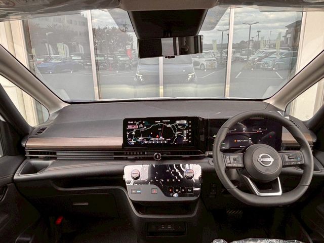 NISSAN SERENA  WG 2025