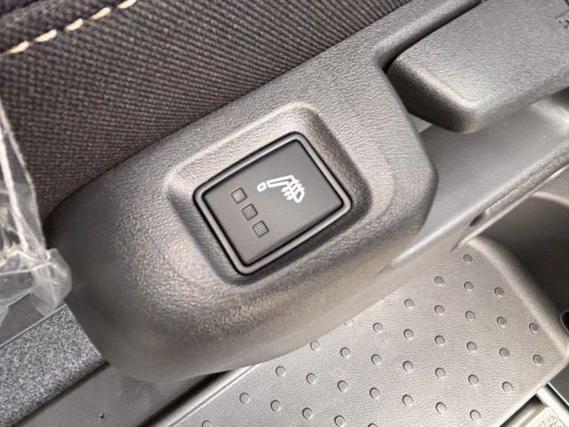 NISSAN SERENA  WG 2025