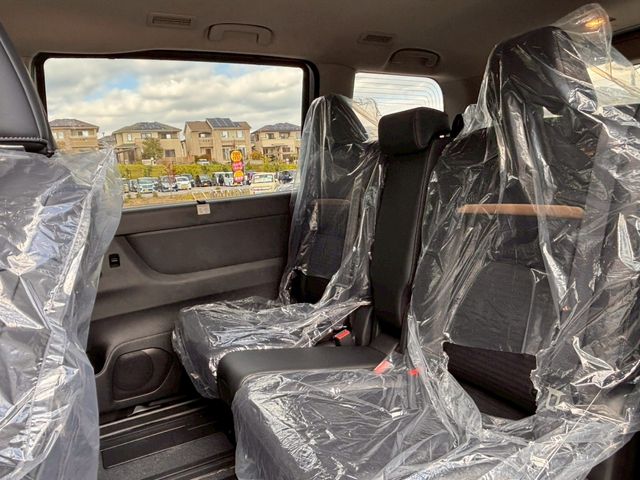 NISSAN SERENA  WG 2025