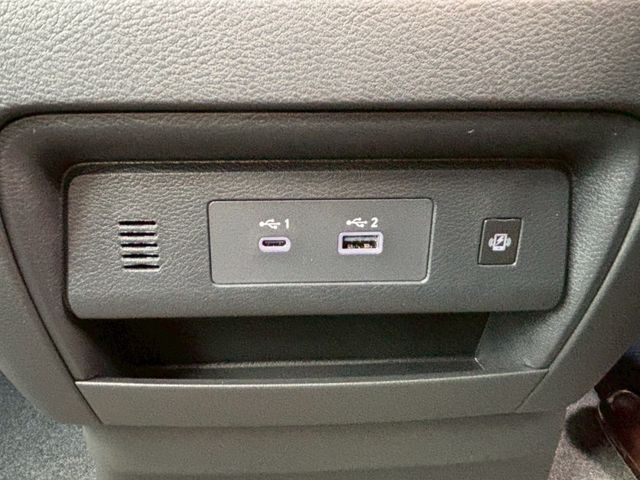 NISSAN SERENA  WG 2025