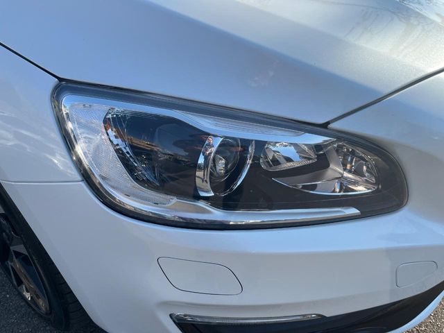 VOLVO VOLVO V60 2016