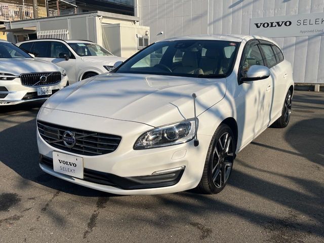 VOLVO VOLVO V60 2016
