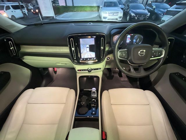 VOLVO VOLVO XC40 2020