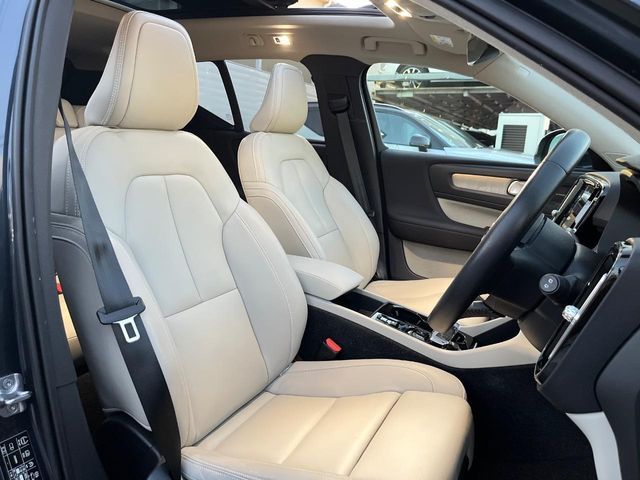 VOLVO VOLVO XC40 2020