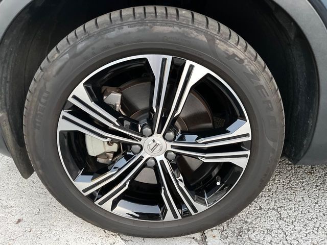 VOLVO VOLVO XC40 2020