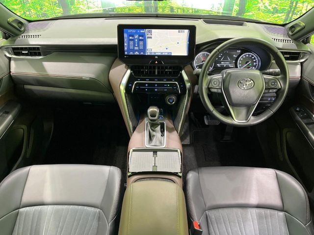 TOYOTA HARRIER 4WD 2020