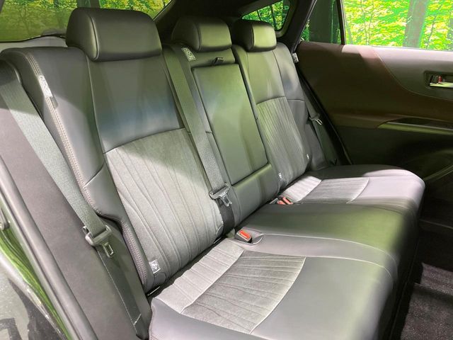 TOYOTA HARRIER 4WD 2020