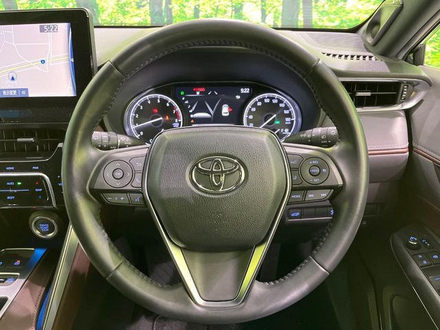 TOYOTA HARRIER 4WD 2020