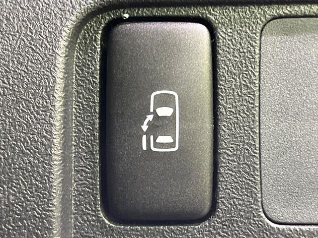 DAIHATSU TANTO CUSTOM 4WD 2013